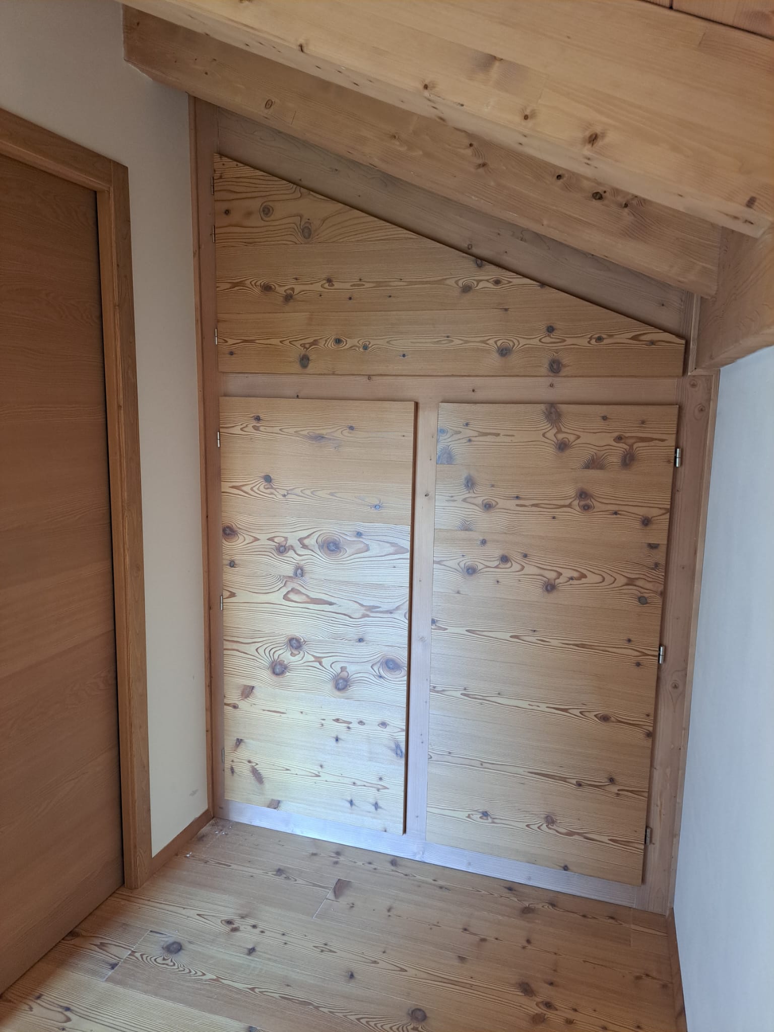 Armadio Integrato a Muro